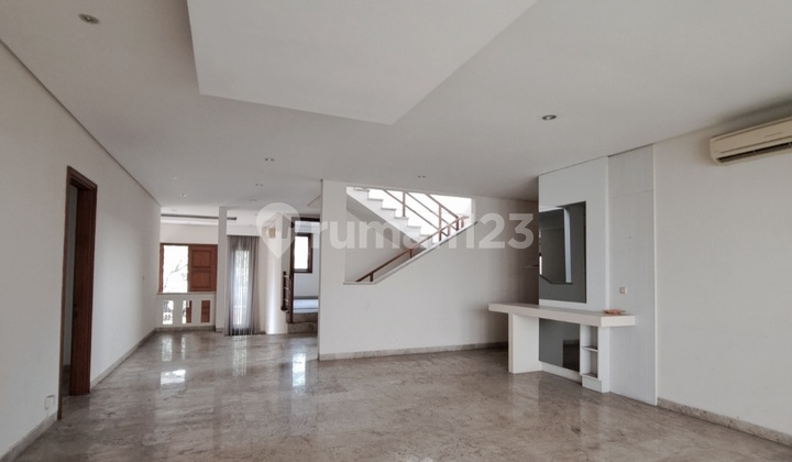 Rumah Bagus Kokoh Nyaman Aman Asri