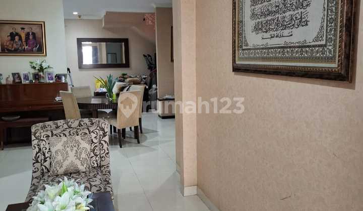 Ready-to-Occupy House in a Comfortable and Safe Location 2