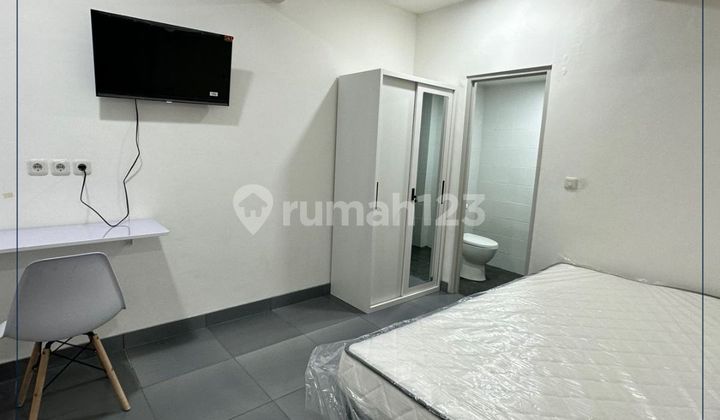 Active Boarding House 100% Occupancy Ready for Take Over in Tanjung Duren, West Jakarta, SHM 2