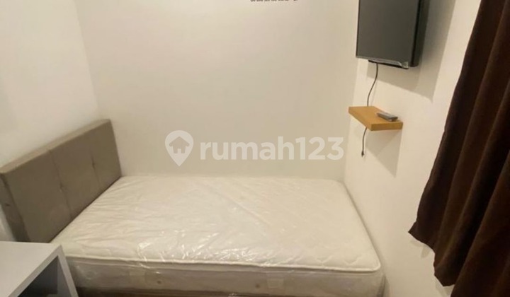 Newly Renovated Good Quality Boarding House in Tomang, West Jakarta - Close to Campus, Mall, Etc. 2