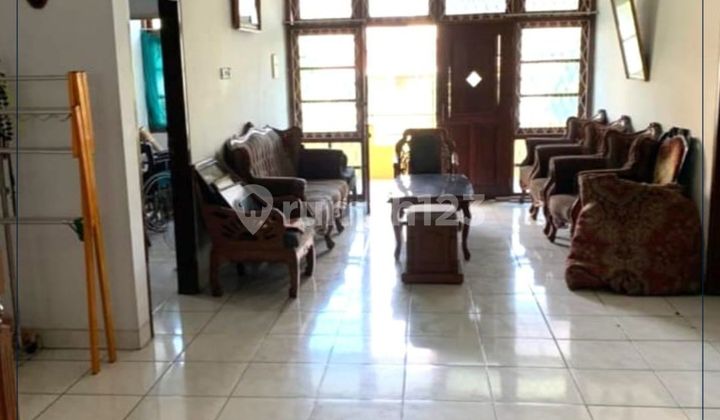 Rumah Dijual Bu Hadap Selatan, Strategis di Tanjung Duren Jakarta Barat - SHM 2