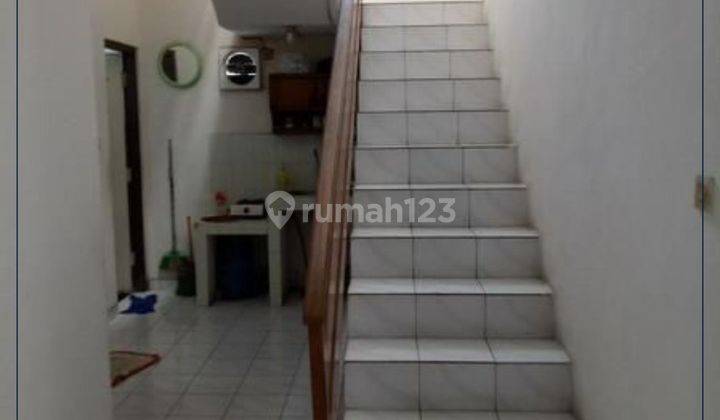 Dijual Cepat !!!
rumah Kost Lokasi Strategis
tanjung Duren 2