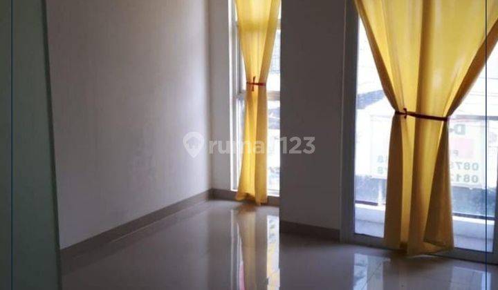 Dijual Cepat !! Rumah Tinggal
murah 3 Kamar Di Tanjung Duren 2