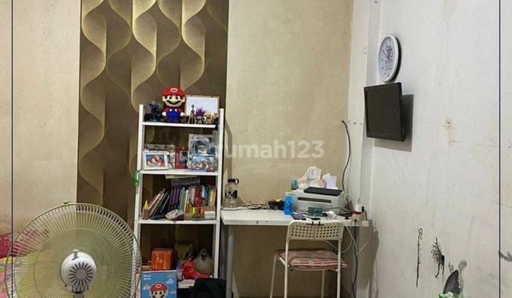 DIJUAL RUKO LOKASI STRATEGIS
Taman Palem 5,5 Lantai Hadap Selatan 2