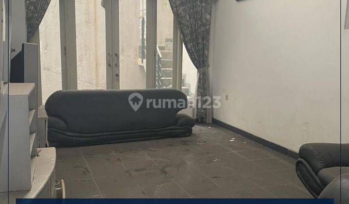 JUAL SANGAT MURAH RUMAH 4+1 KAMAR DI GREEN VILLE LEBAR JALAN 3 MOBIL 1