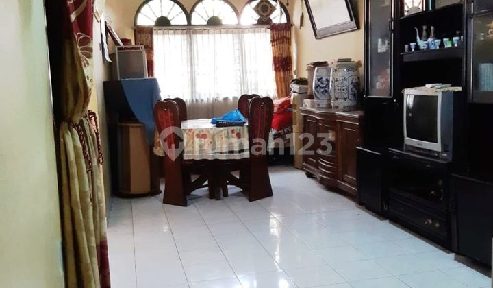 Dijual/Disewakan Murah !! Rumah Bagus Siap Huni Tanjung Duren - Jakarta Barat 2