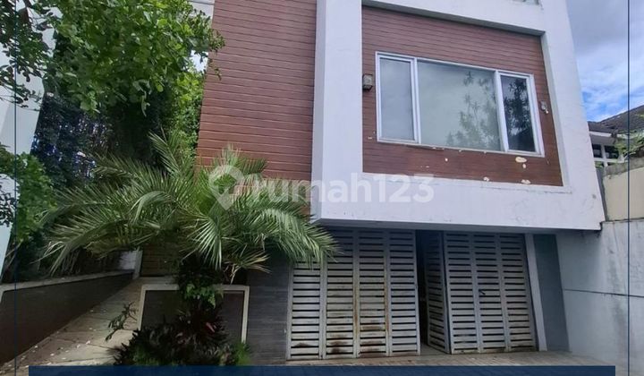 Dijual Rumah Murah Dan Bagus - Harga Njop, Di Setiabudi, Bandung - Jarang Ada !!!