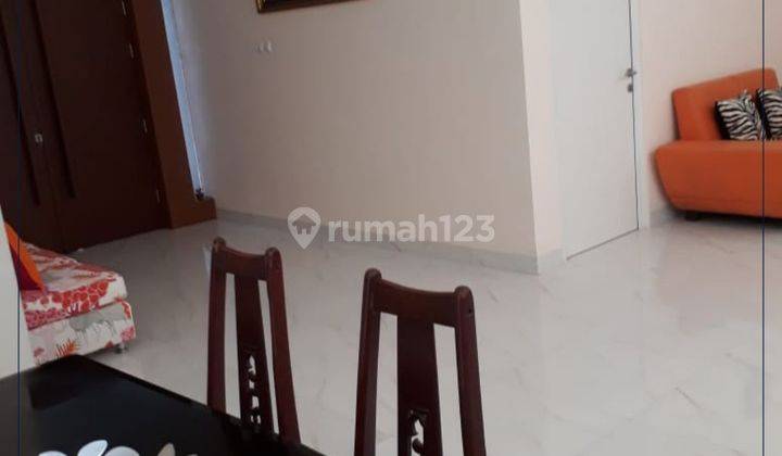 Dijual Murah ! Rumah Bagus 4 Kamar Sunrise Garden Lebar Jalan 2 Mobil 2