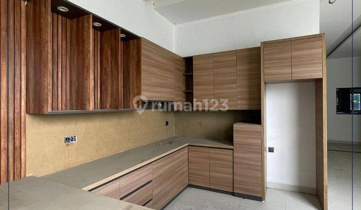 Dijual Kost Exclusive Lokasi Strategis Di Sunter Jaya - Jakarta Utara 2