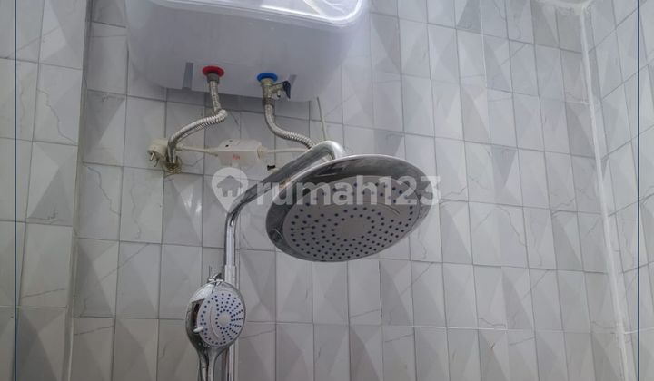 New Boarding House Near Mall and Offices in Tanjung Duren - 3.5 B Fully Furnished 2