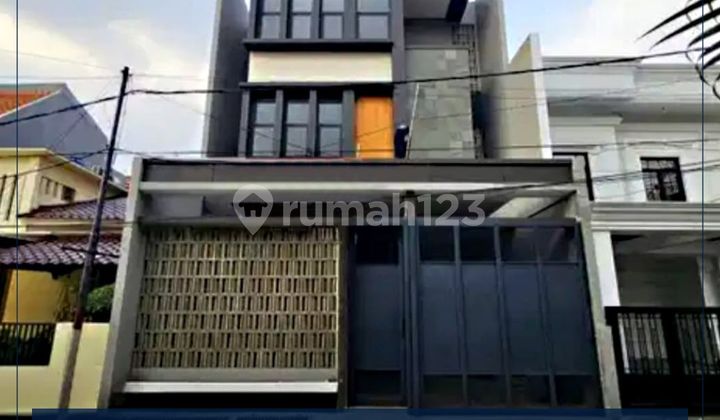 New 4 Master Bedroom House in Pondok Indah, South Jakarta