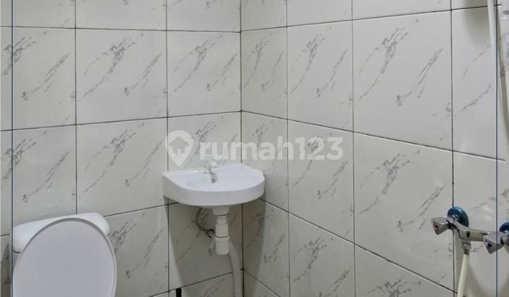 New and Active Boarding House Only 1 Minute to Trisakti Campus in Tomang, West Jakarta - Fully Furnished 2