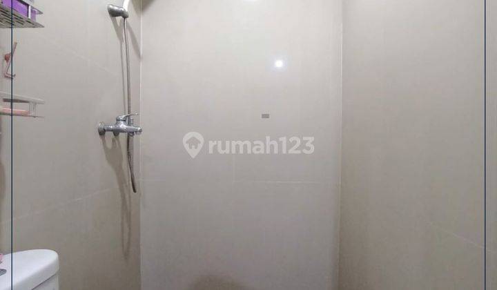 Jual Cepat !!! Rumah Murah
3 Kamar Di Tanjung Duren Lebar Jalan 2 Mobil 2