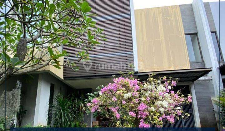 Dijual Cepat !! Rumah Cantik 4 Kamar Full Furnished - The Green Bsd 1