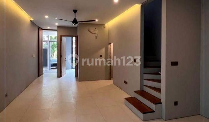 Rumah Baru 4 Kamar Tidur Utama Di Pondok Indah Jakarta Selatan 2