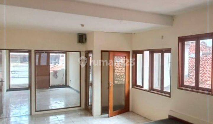 Dijual Rumah Hoek 700 Meter Lebih Hadap Utara Di Kemanggisan Jakarta Barat 2