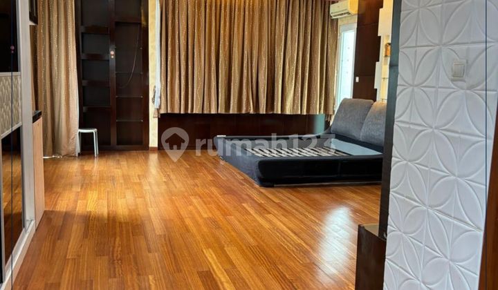 Hoek House Cluster Palm Hill, Springhill Golf Kemayoran - Hook Position 2