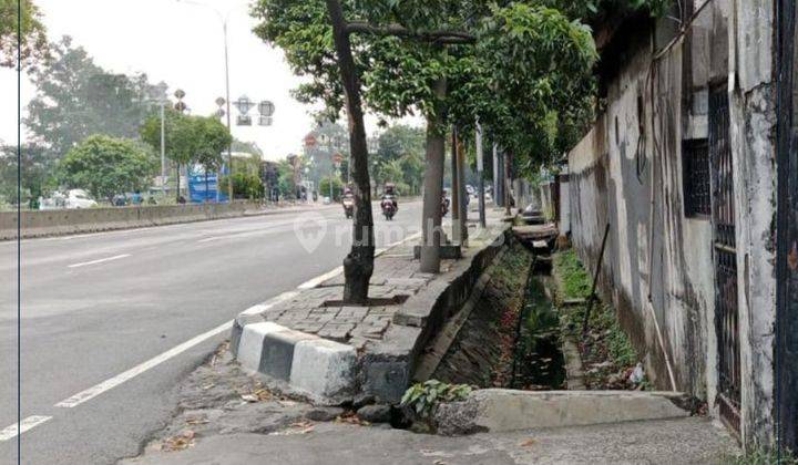 JUAL CEPAT !!!

TANAH KOMERSIAL LOKASI STRATEGIS
PINGGIR JALAN UTAMA DI AREA Daan Mogot - 2