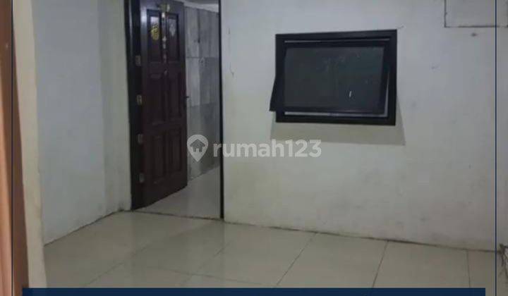 Disewakan Rumah Lokasi Strategis
di Jelambar - Jakarta Barat 1