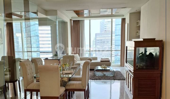 Cheap !! The Peak Sudirman Apartment South Jakarta - 3 Bedrooms Private Elevator - Middle Floor 2