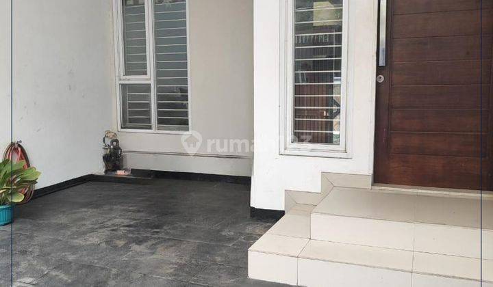 Jual Cepat !!! Rumah Murah
3 Kamar Di Tanjung Duren Lebar Jalan 2 Mobil 2