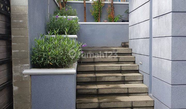 Rumah Keren dan Mewah  di Kebayoran Baru
Jakarta selatan Bagus 2