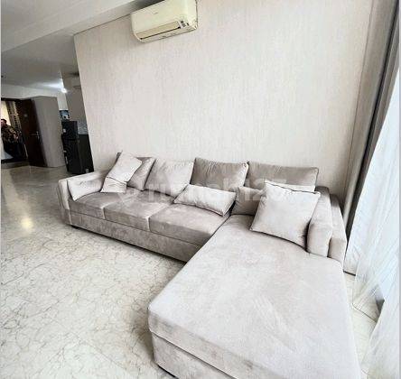 Apartemen 3 Kamar Tidur Furnished Bagus 2