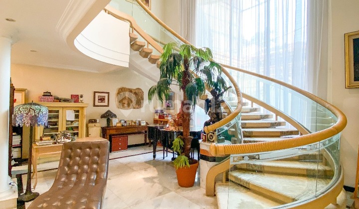 Rumah Lingkungan Elit.jln.kuningan Jakarta Selatan 2