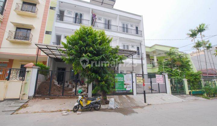 Kost Grogol Cozia House Tipe D Jendela Koridor Near Halte Grogol 1 4