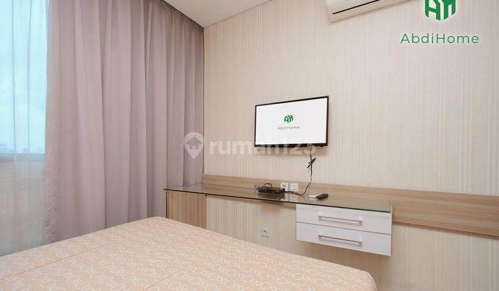 Apartement Gp Plaza Slipi 2 BR Fully Furnish Include Ipl 8