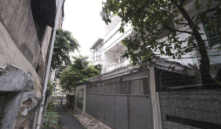 Kos Bulanan Essence Tipe Single Balkon Dekat Ke Halte Transjakarta Sawah Besar 19