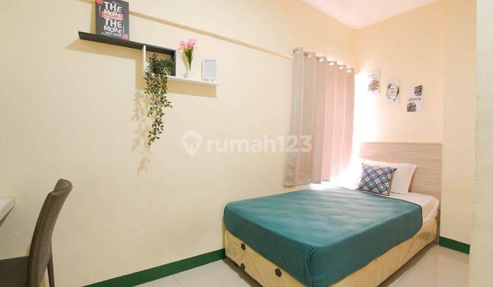 Kost Le Paris Syahriah Single Bed Dekat Ke Poltekim Tangerang 1