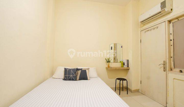 Sewa Kost Murah Abdi Kartini Residence Tipe Jendela Furnished Dekat Mahkamah Agung, Kemendagri, Kemenhub, Kemenlu, Jakarta Pusat 1