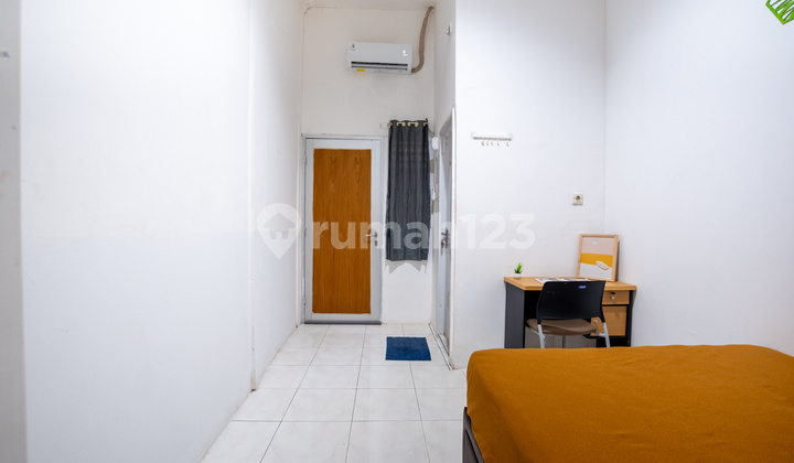 Affordable Boarding House Rent Essence Tamansari By Abdihome Near Batu Ceper Central Jakarta 2