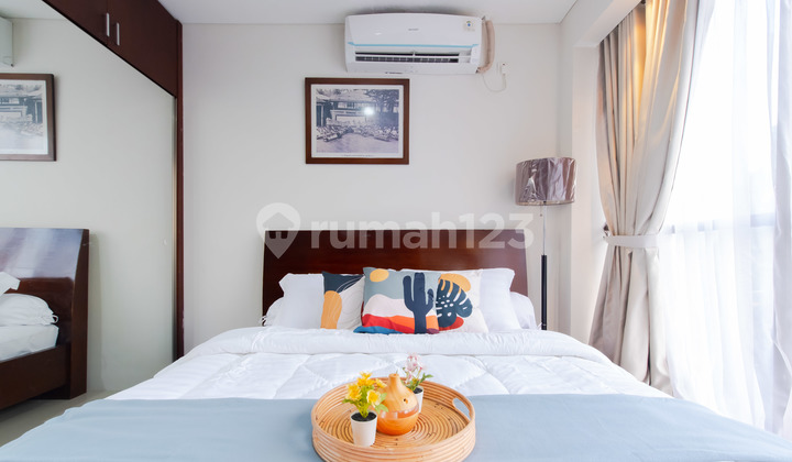 kamar tidur sewa apartemen tamansari semanggi 2