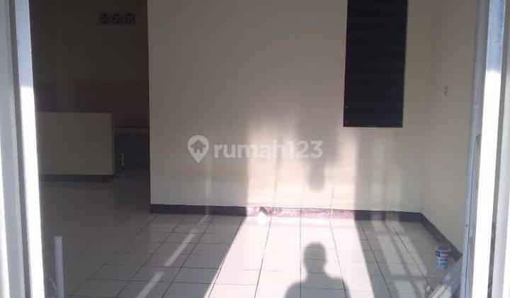 Rumah minimalis sudah renovasi, shm, dekat mall dan kampus 2