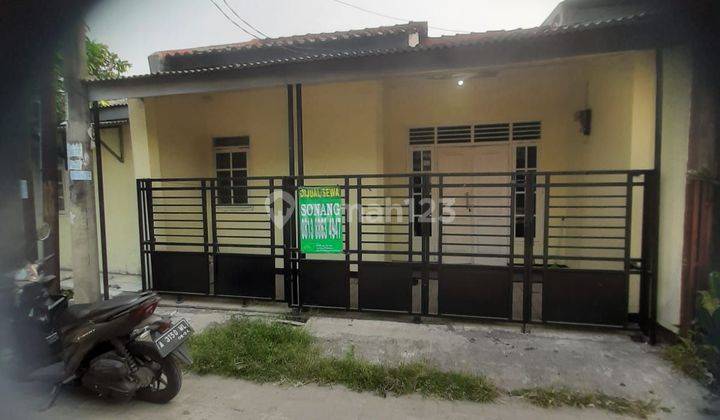 Rumah minimalis sudah renovasi, shm, dekat mall dan kampus 1