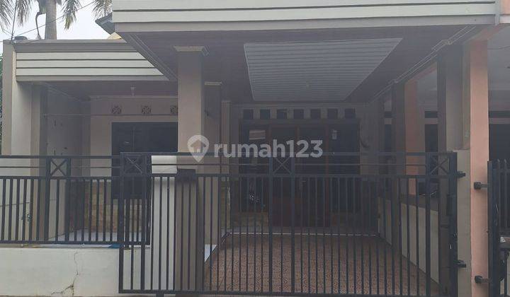 DISEWA!, Rumah cantik di perumahan graha indira 1