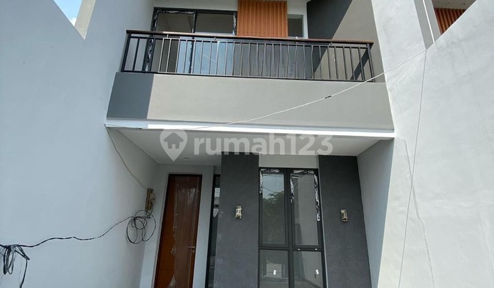 For Sale Renovated House In Meruya, Kembangan, Jakarta