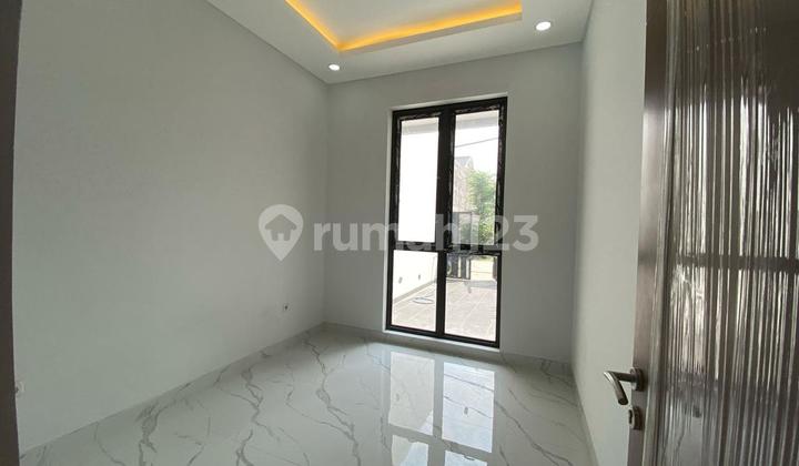 Dijual Rumah Terenovasi Di Meruya, Kembangan, Jakarta 2