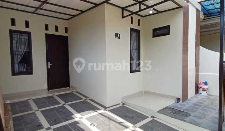 Disewakan Rumah Semi Furnished Terenovasi di Citra Raya, Tangerang 2
