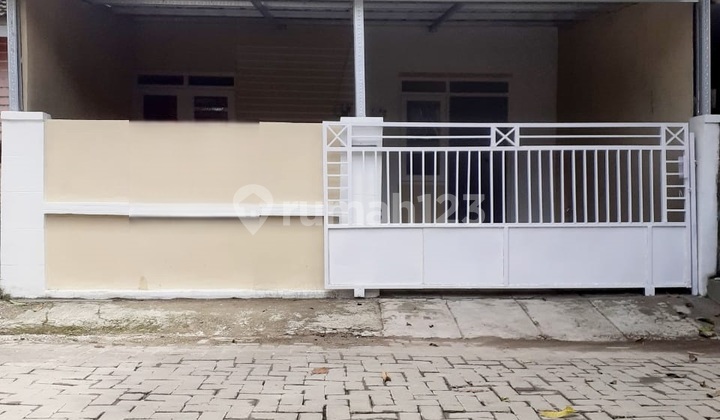 Dijual Rumah Terenovasi Siap Huni 10 menit dari Mall dan Esa Unggul Tangerang