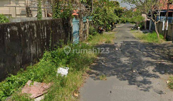 Vacant land in the beautiful bamboo area of gatsu west of Denpasar 1