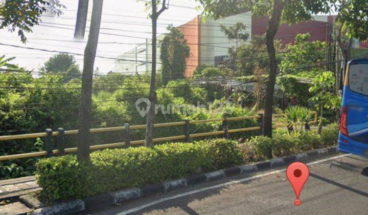 Premium land on the main road of sunset road Kuta badung 2