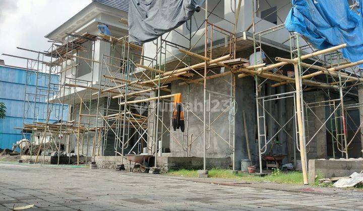 New house in Imam Bonjol area near Sunset Road Kuta 1