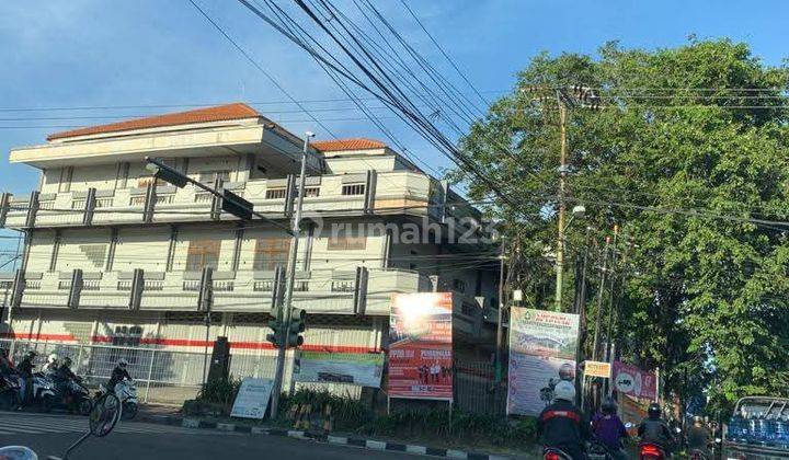 Dijual Bangunan Komersil Di Jalan Buluh Indah Denpasar 1