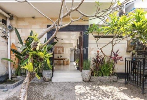 Rumah Guest House Di Batu Bolong Beach Canggu Bali