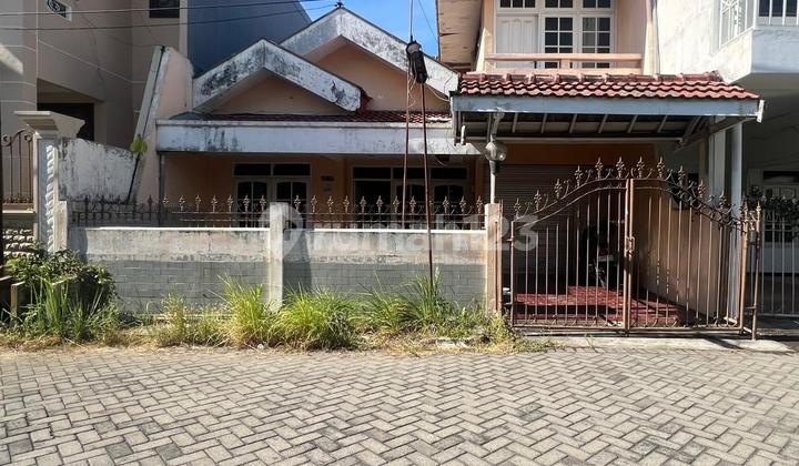 Rumah, Siap Huni Terawat Bangunan Luas Klampis Semolo Timur