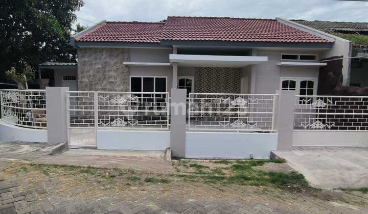 Wisma Penjaringan Sari Hook Di Surabaya Timur Siap Huni