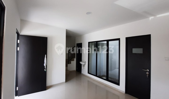 Rumah Baru , 2 Lantai Eastren Park Siap Huni Dekat Kampus Its 2